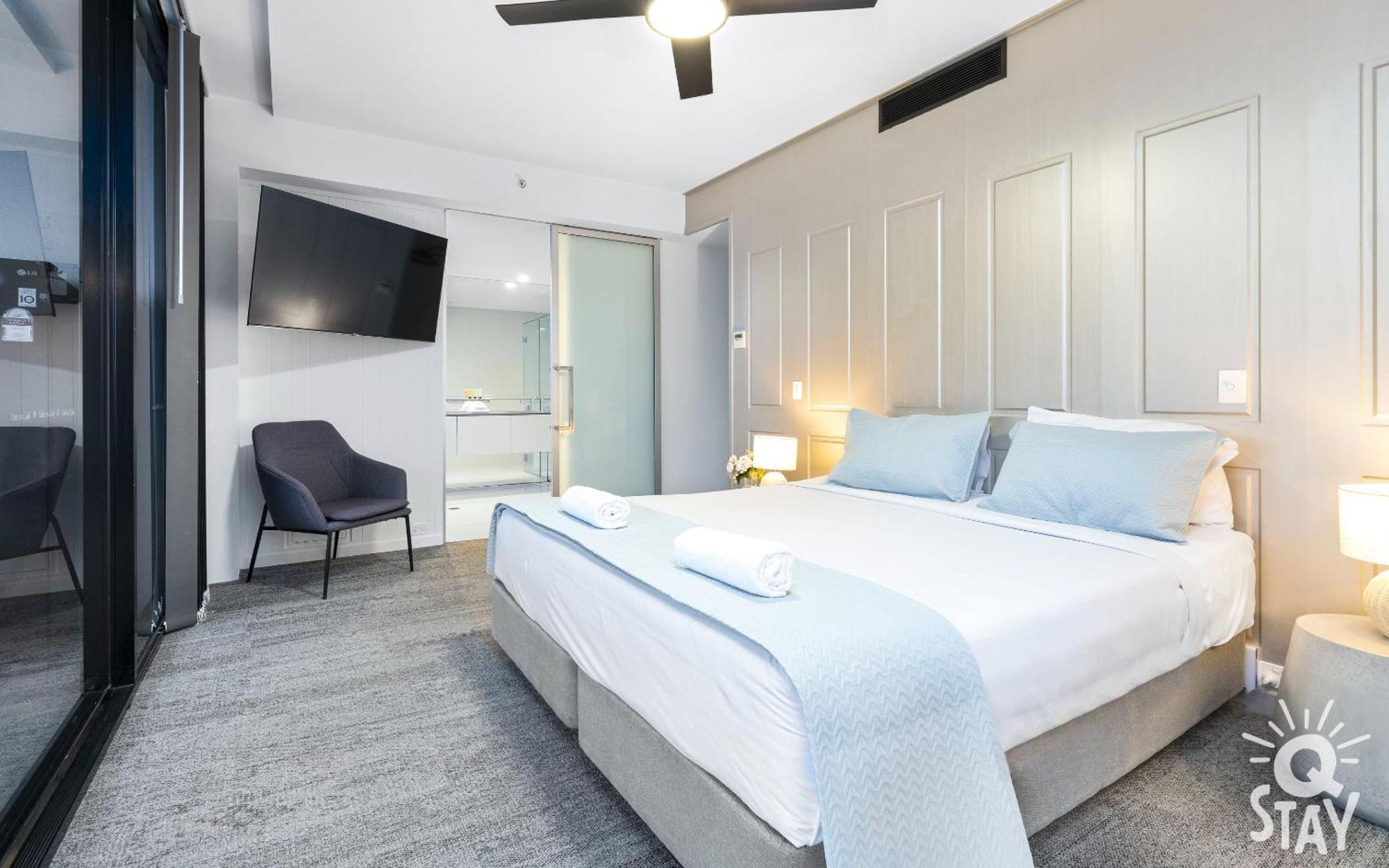 גולד קוסט Circle On Cavill Surfers Paradise Mid Week Madness Deal - Q Stay מראה חיצוני תמונה