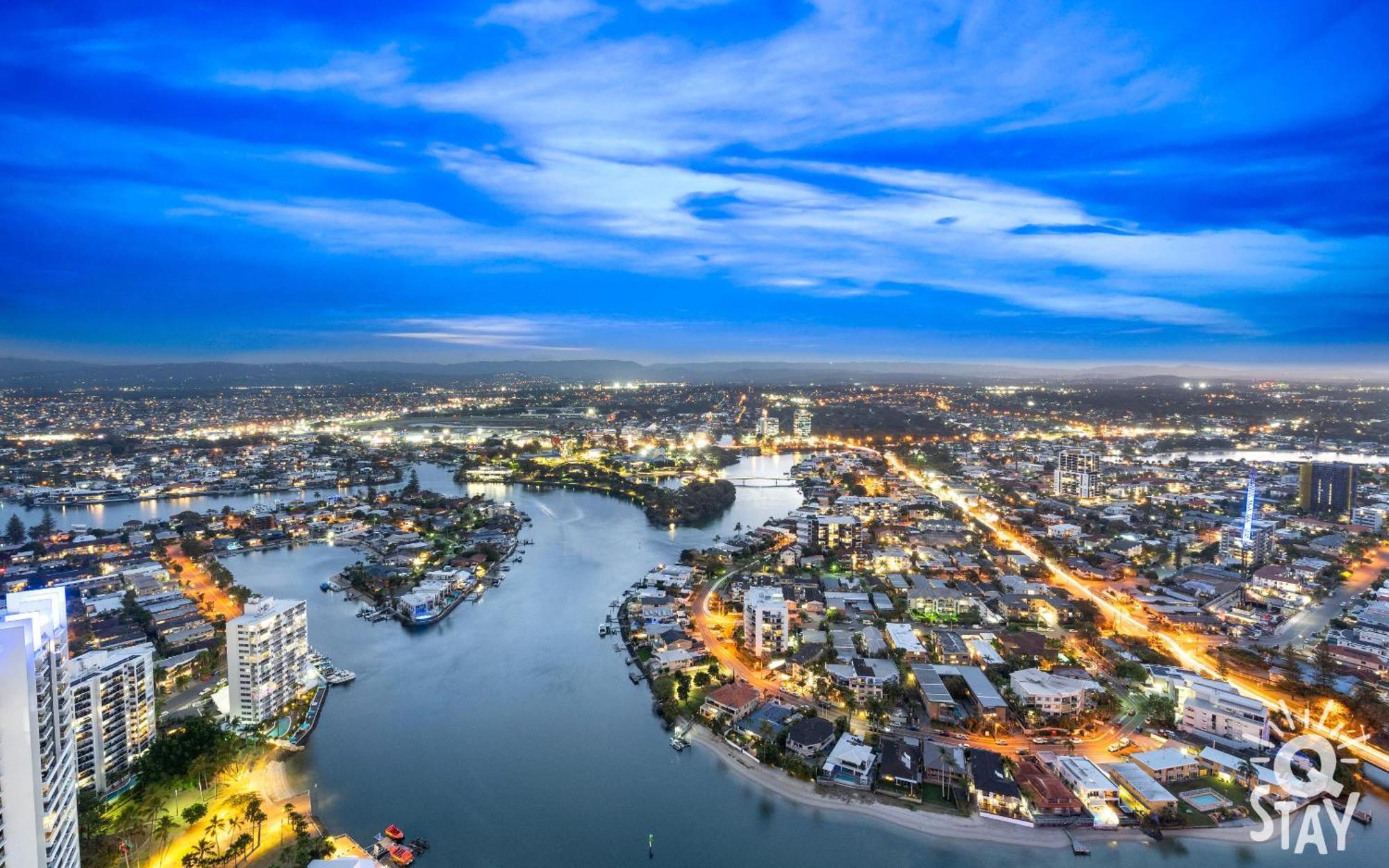 גולד קוסט Circle On Cavill Surfers Paradise Mid Week Madness Deal - Q Stay מראה חיצוני תמונה