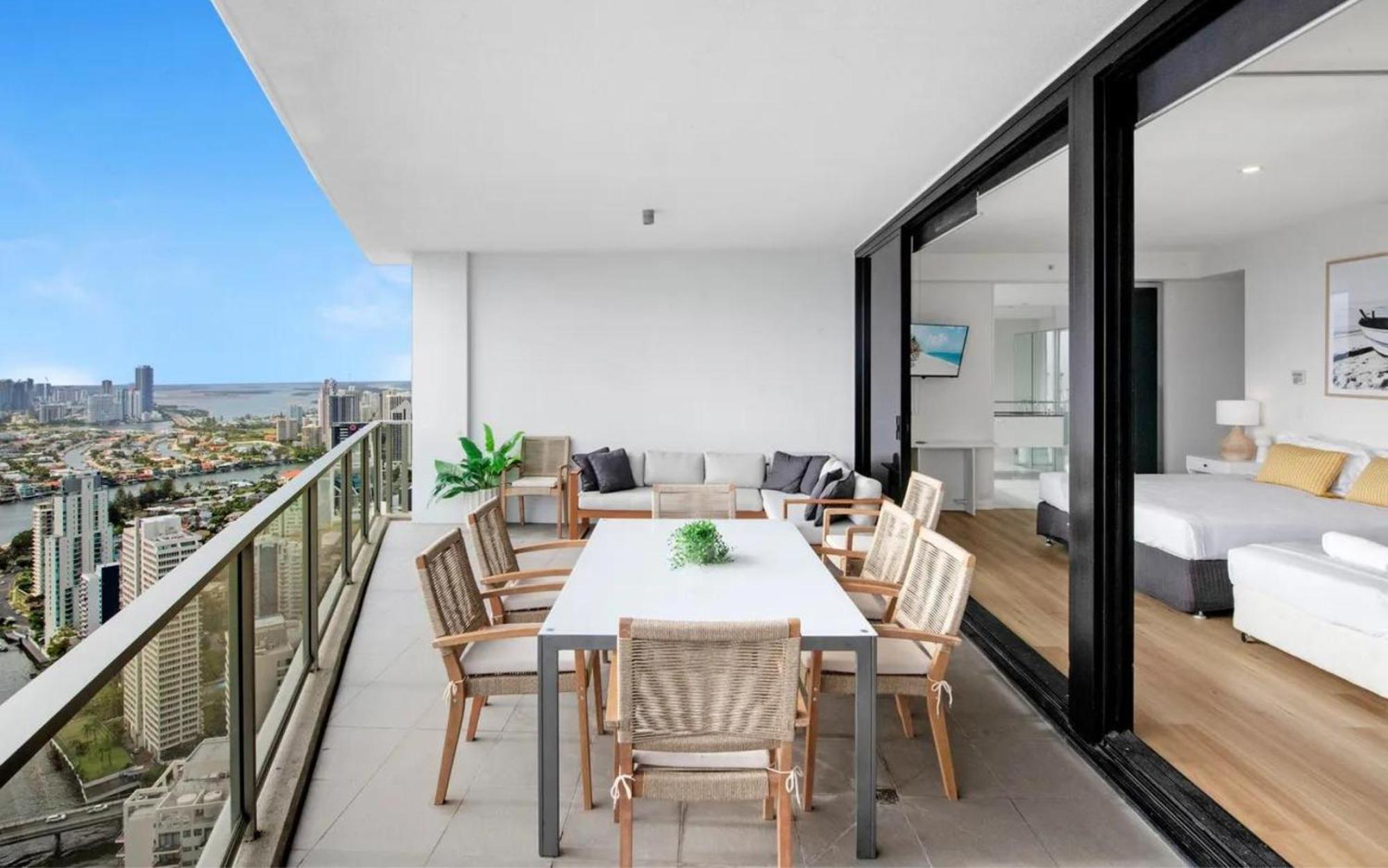 גולד קוסט Circle On Cavill Surfers Paradise Mid Week Madness Deal - Q Stay מראה חיצוני תמונה