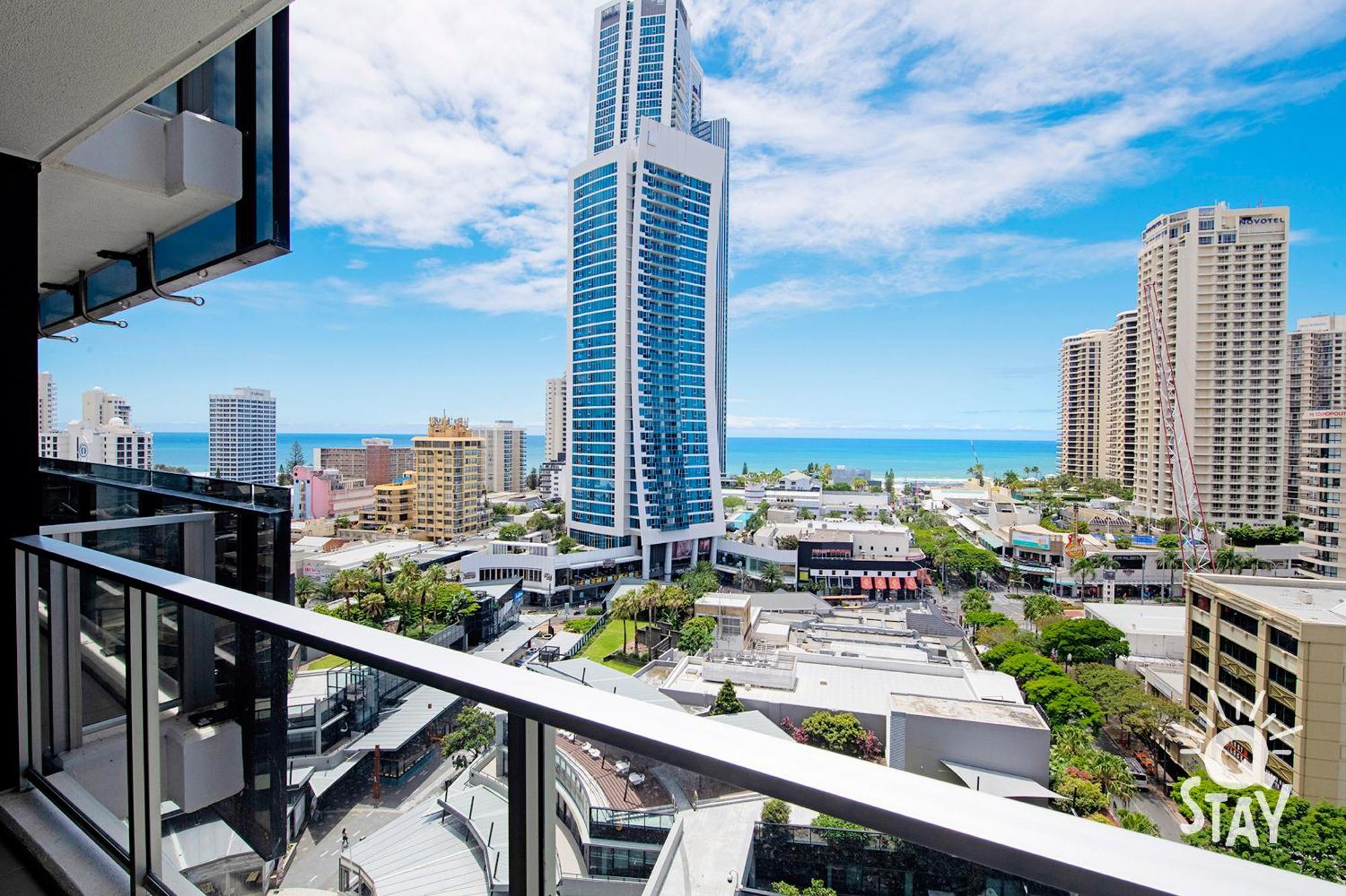 גולד קוסט Circle On Cavill Surfers Paradise Mid Week Madness Deal - Q Stay מראה חיצוני תמונה