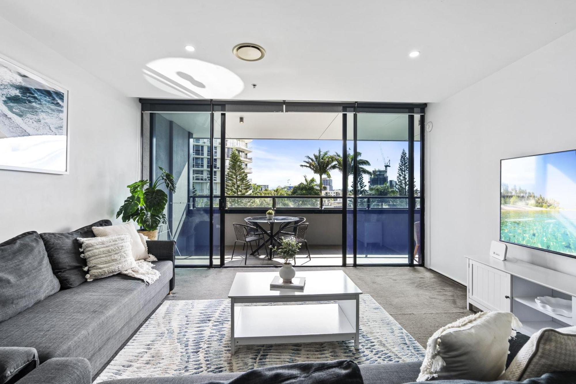 גולד קוסט Circle On Cavill Surfers Paradise Mid Week Madness Deal - Q Stay מראה חיצוני תמונה